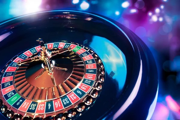 han33 Explore han33 casino tables